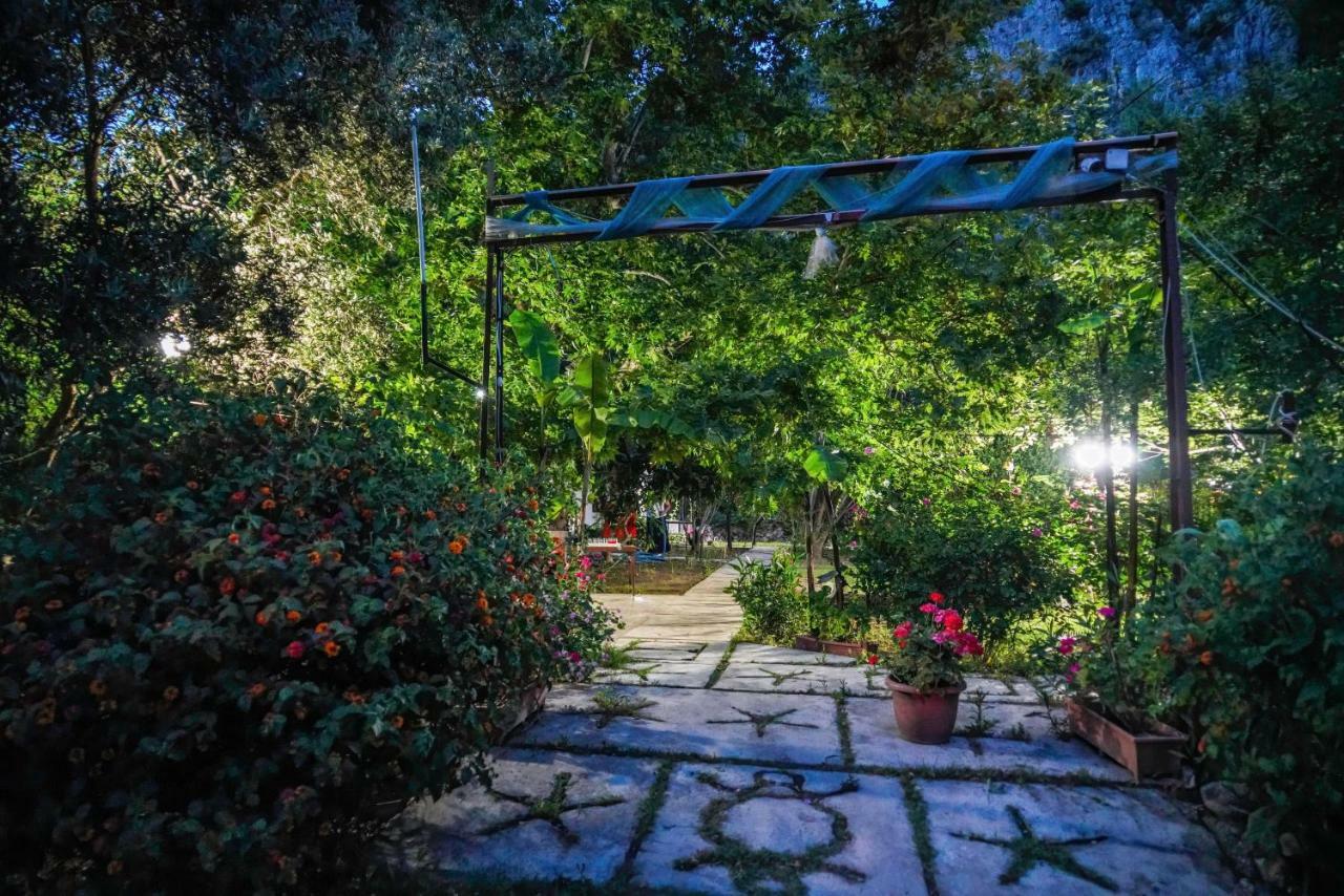 Arya Holiday Houses Cirali Exterior foto